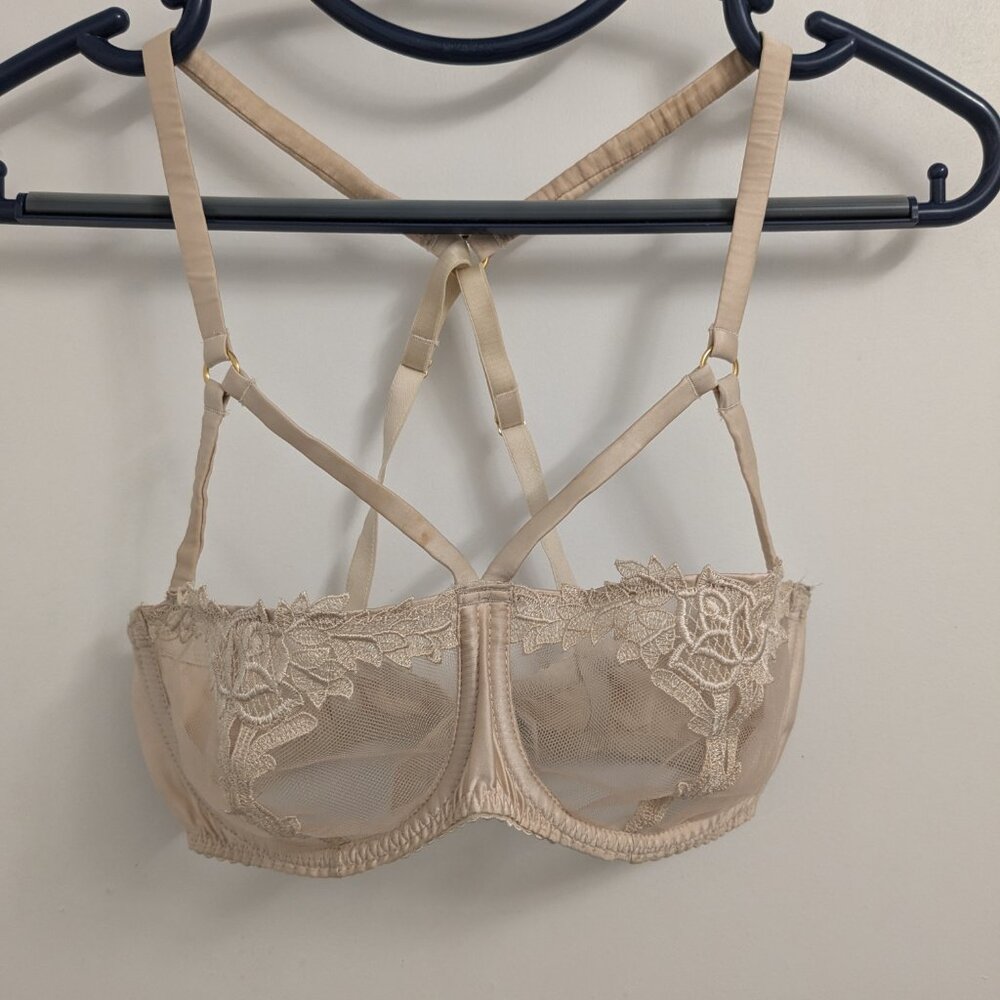 Fleur of England Ivory silk lace bra